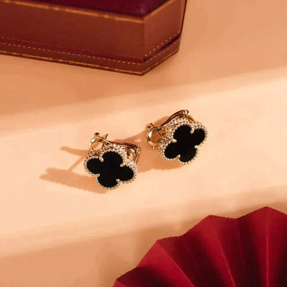 [OAK JURI]CLOVER MEDIUM 1 MOTIFS  ONYX STUD EARRINGS
