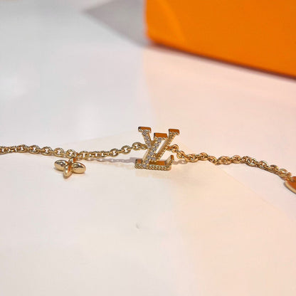 [OAK JURI]LOGO STAR MOTIF GOLD BRACELET
