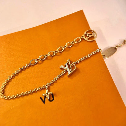 [OAK JURI]LOGO STAR MOTIF GOLD BRACELET