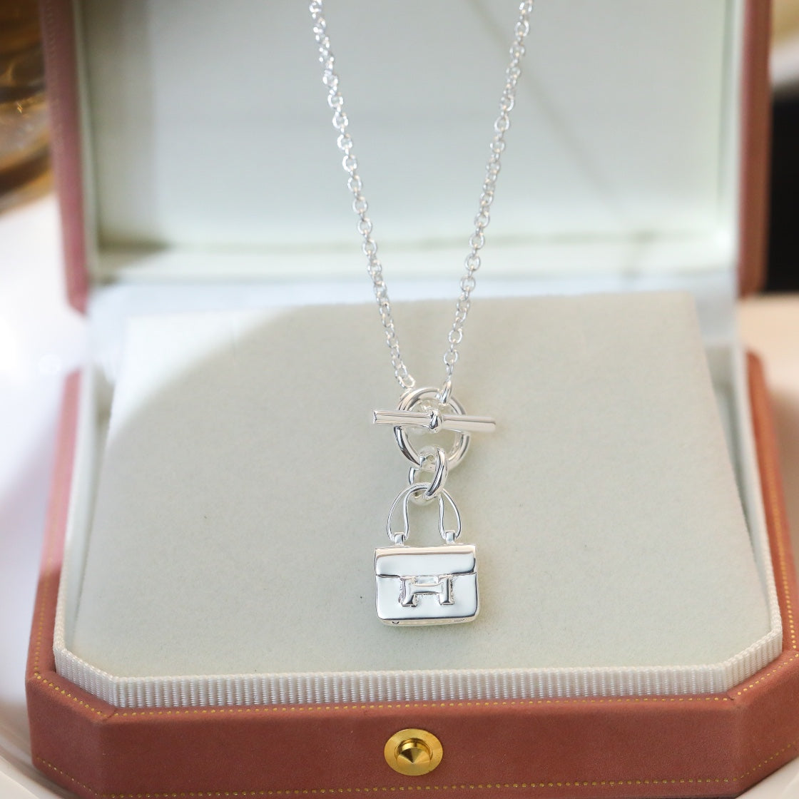 [OAK JURI]POP H PEDANT SILVER NECKLACE