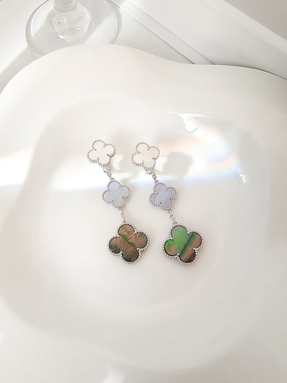 [OAK JURI]CLOVER 3 MOTIFS CHALCEDONY DARK MOP SILVER EARRINGS