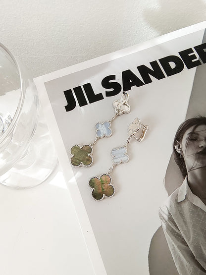 [OAK JURI]CLOVER 3 MOTIFS CHALCEDONY DARK MOP SILVER EARRINGS