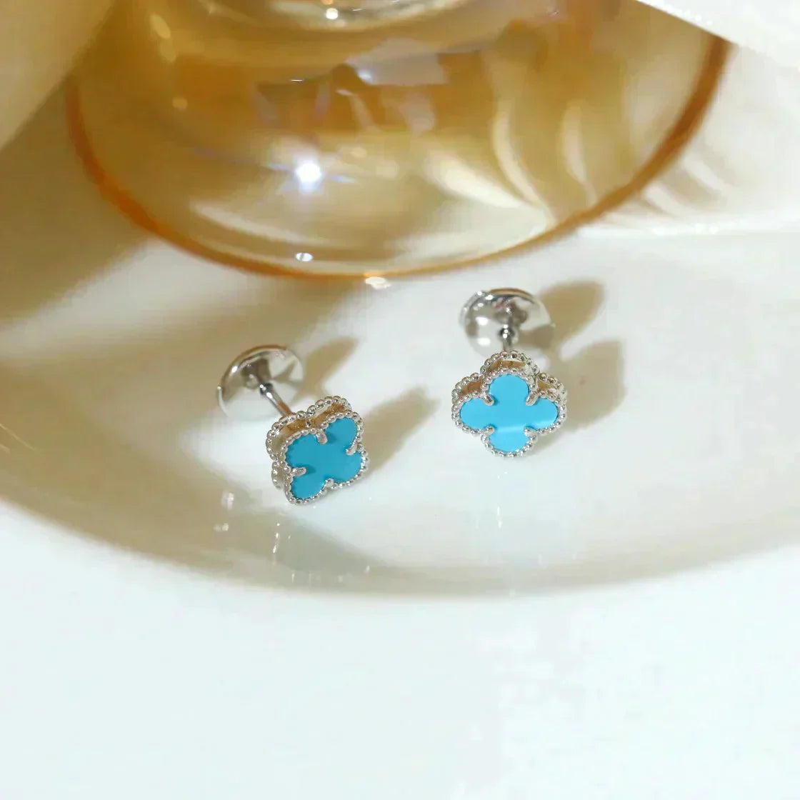 [OAK JURI]CLOVER MINI 9.5MM ONYX STUD EARRINGS SILVER