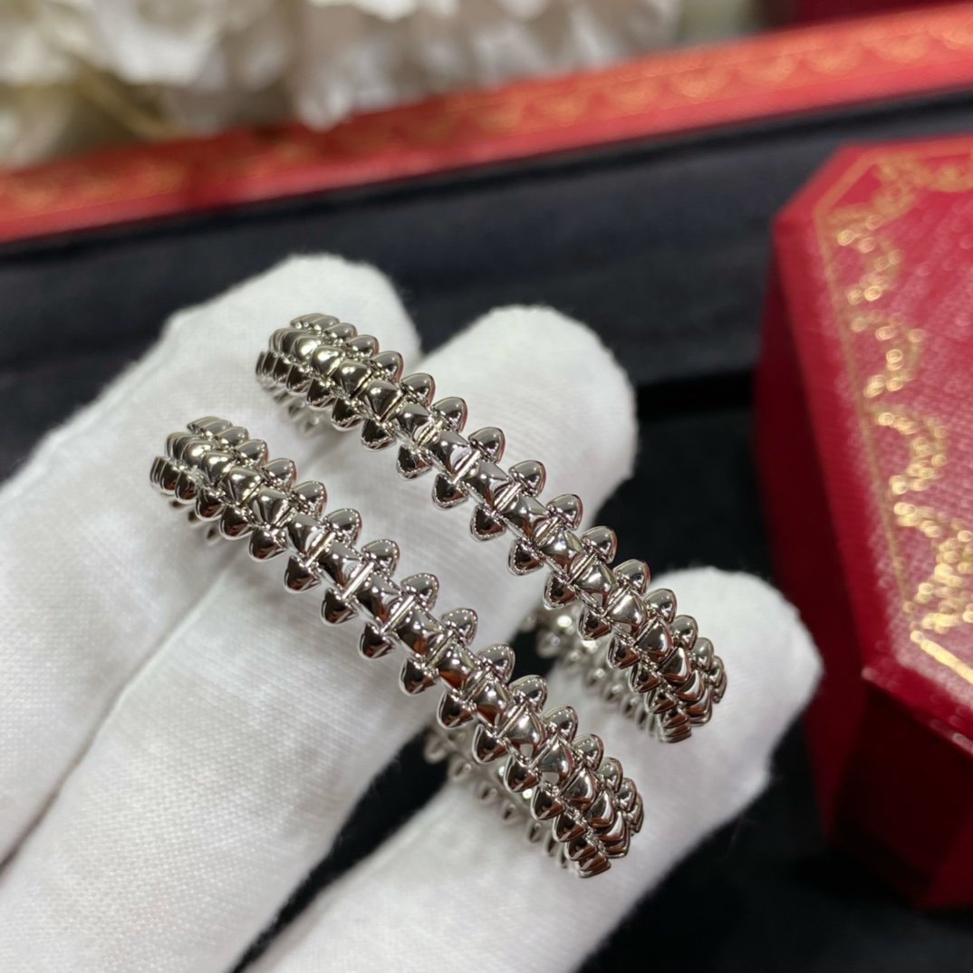 [OAK JURI]CLASH LARGE HOOP EARRINGS