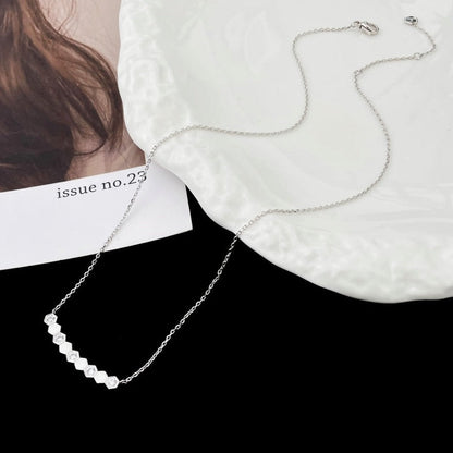 [OAK JURI]BEE MY LOVE DIAMOND NECKLACE