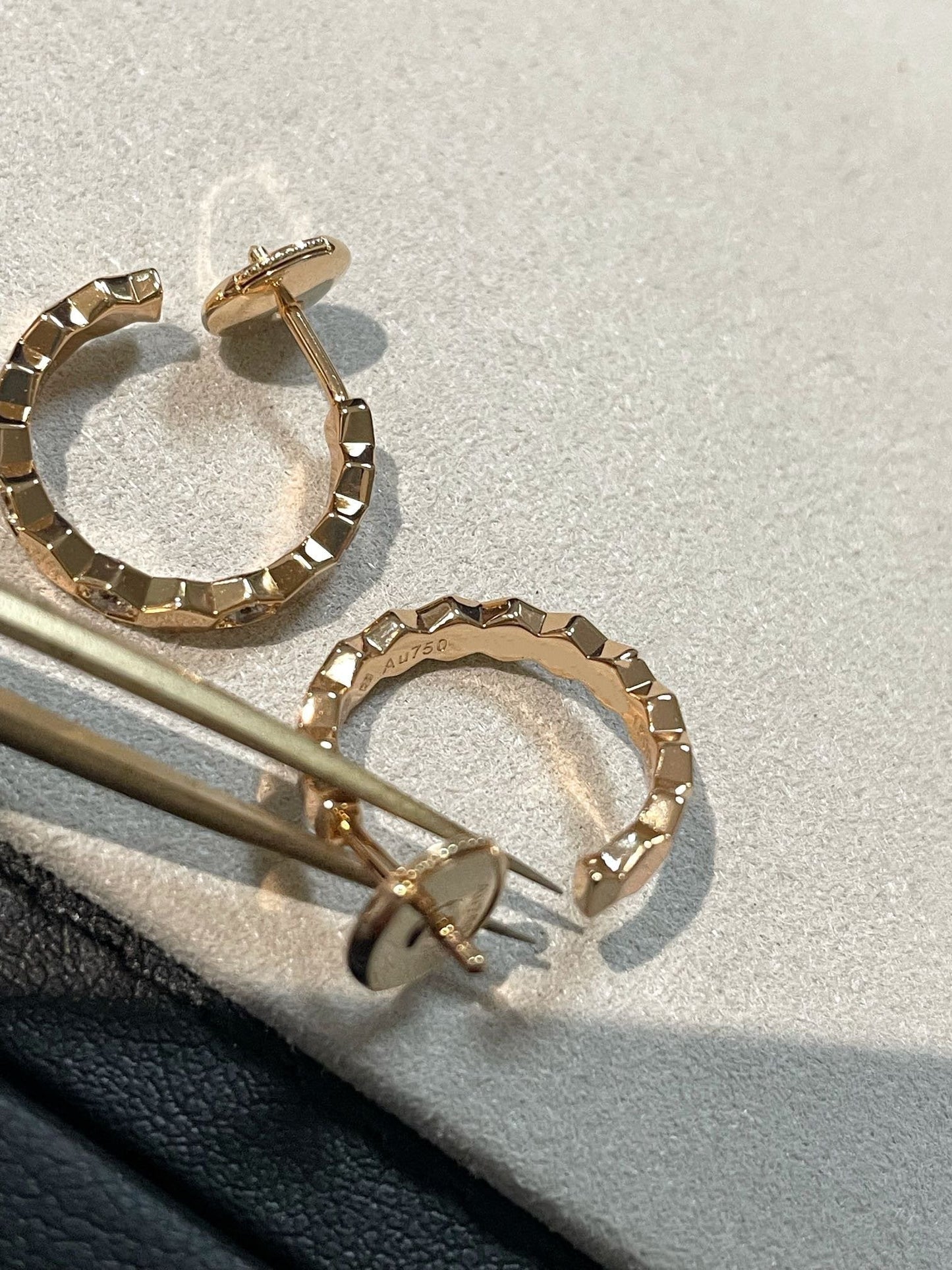 [OAK JURI]Hollow Design Four-Leaf Clover Flower Shape Ring