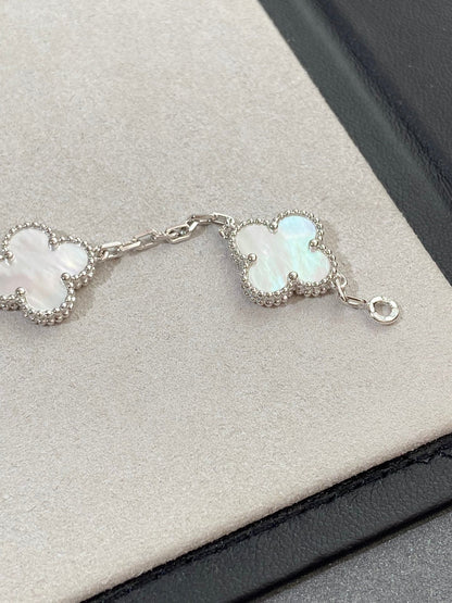 [OAK JURI]CLOVER SILVER MOP 5 MOTIF BRACELET