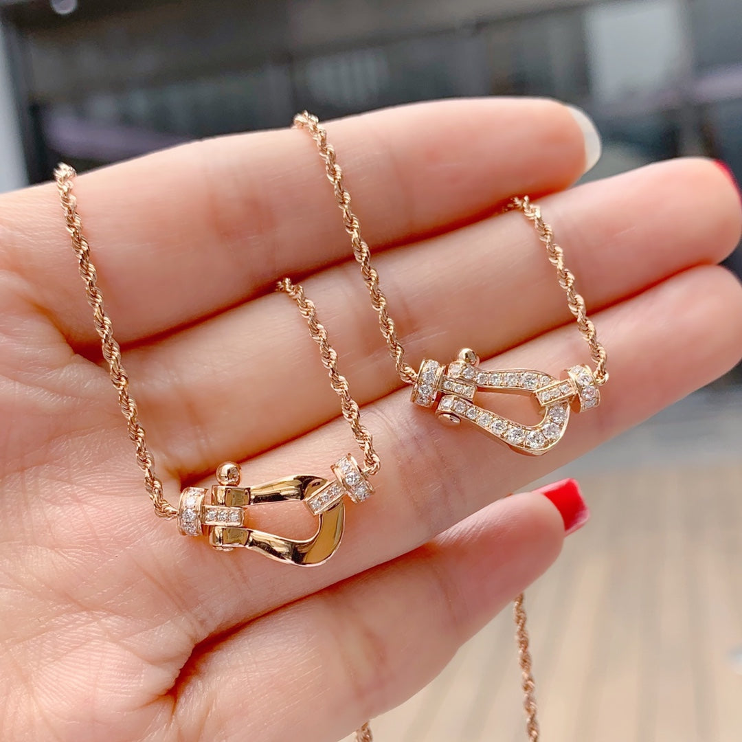 [OAK JURI]FORCE 10 PINK GOLD DIAMOND NECKLACE