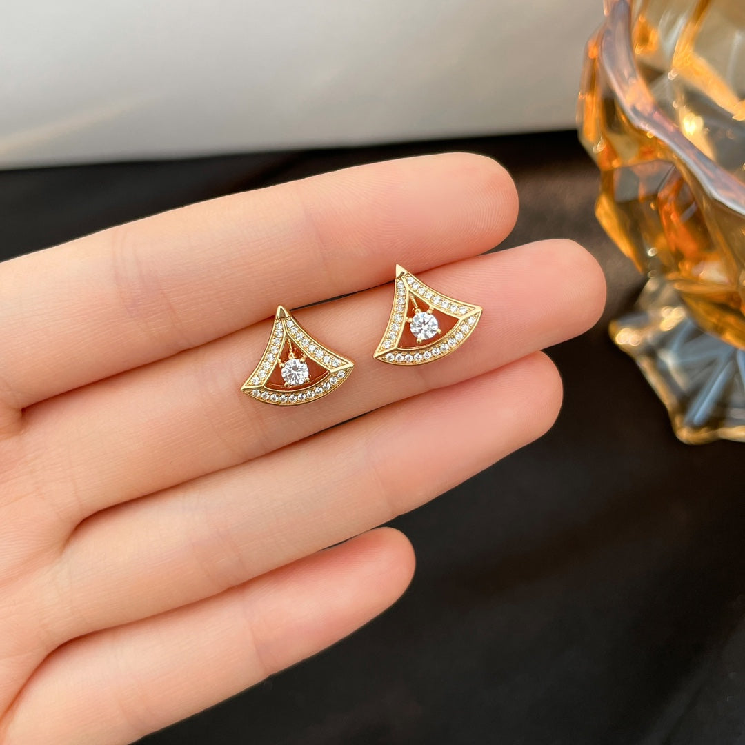 [OAK JURI]DREAM MINI DIAMOND STUD EARRINGS