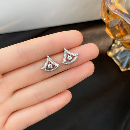 [OAK JURI]DREAM MINI DIAMOND STUD EARRINGS