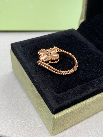 [OAK JURI]CLOVER RIVERSIBLE PINK GOLD RING