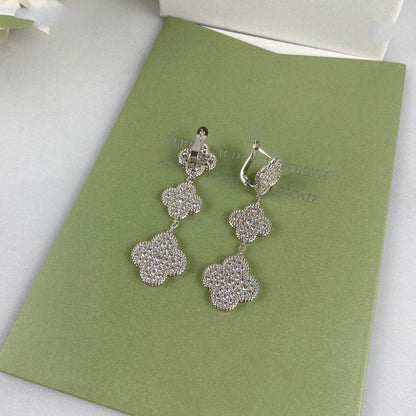 [OAK JURI]CLOVER 3 MOTIF DIAMOND SILVER DROP EARRINGS