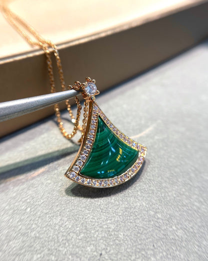 [OAK JURI]DREAM MALACHITE DIAMOND PAVED PINK GOLD NECKLACE