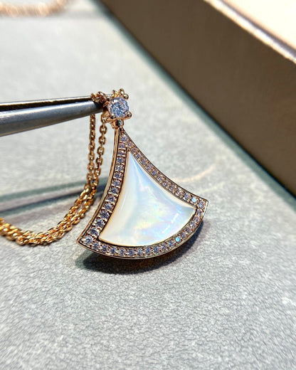 [OAK JURI]DREAM MOP DIAMOND PAVED PINK GOLD NECKLACE