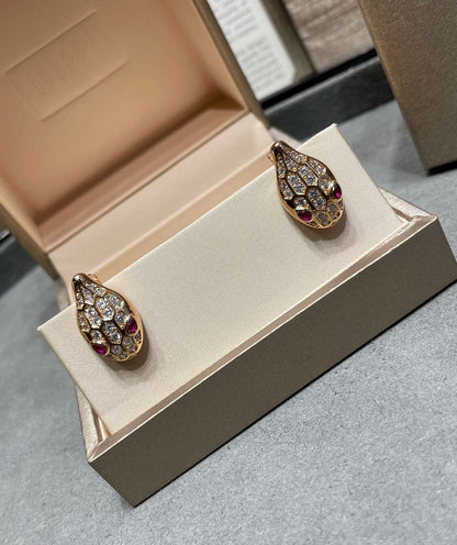 [OAK JURI]SERPENT DIAMOND STUD EARRINGS