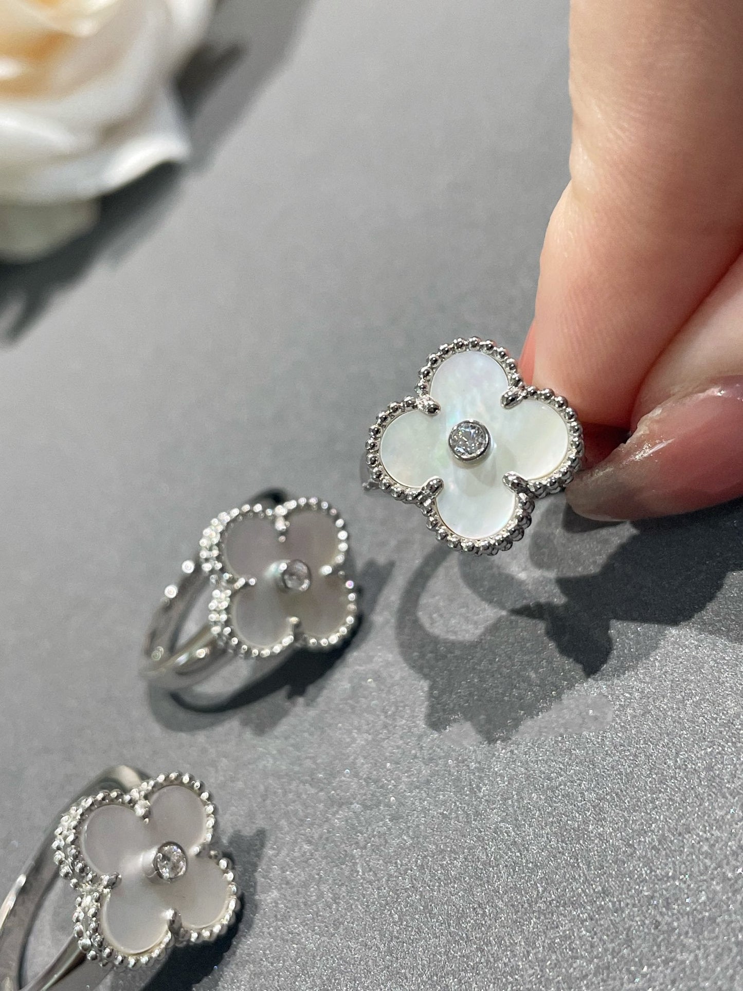 [OAK JURI]CLOVER SILVER MOP DIAMOND RING