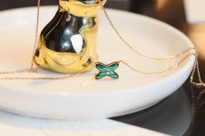 [OAK JURI]JEUX MALACHITE 1 DIAMOND PINK GOLD NECKLACE
