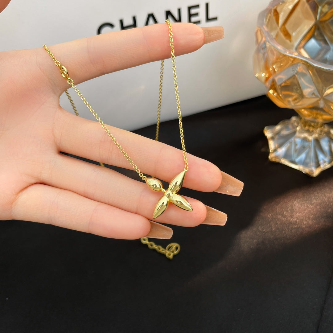 [OAK JURI]LOUISETTE GOLD NECKLACE