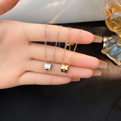 [OAK JURI]BEE MINI NECKLACE