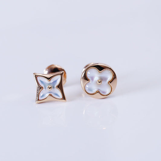 [OAK JURI]STAR AND SUN PINK GOLD MOP STUD EARRINGS