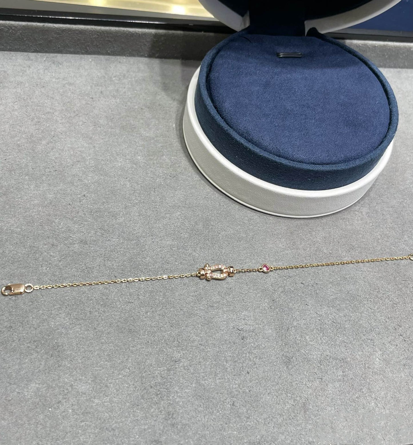 [OAK JURI]FORCE 10 DIAMOND CHAIN LINK PINK GOLD BRACELET