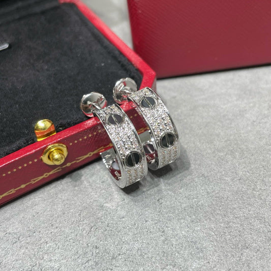 [OAK JURI]LOVE CERAMIC DIAMOND PAVED SILVER EARRINGS