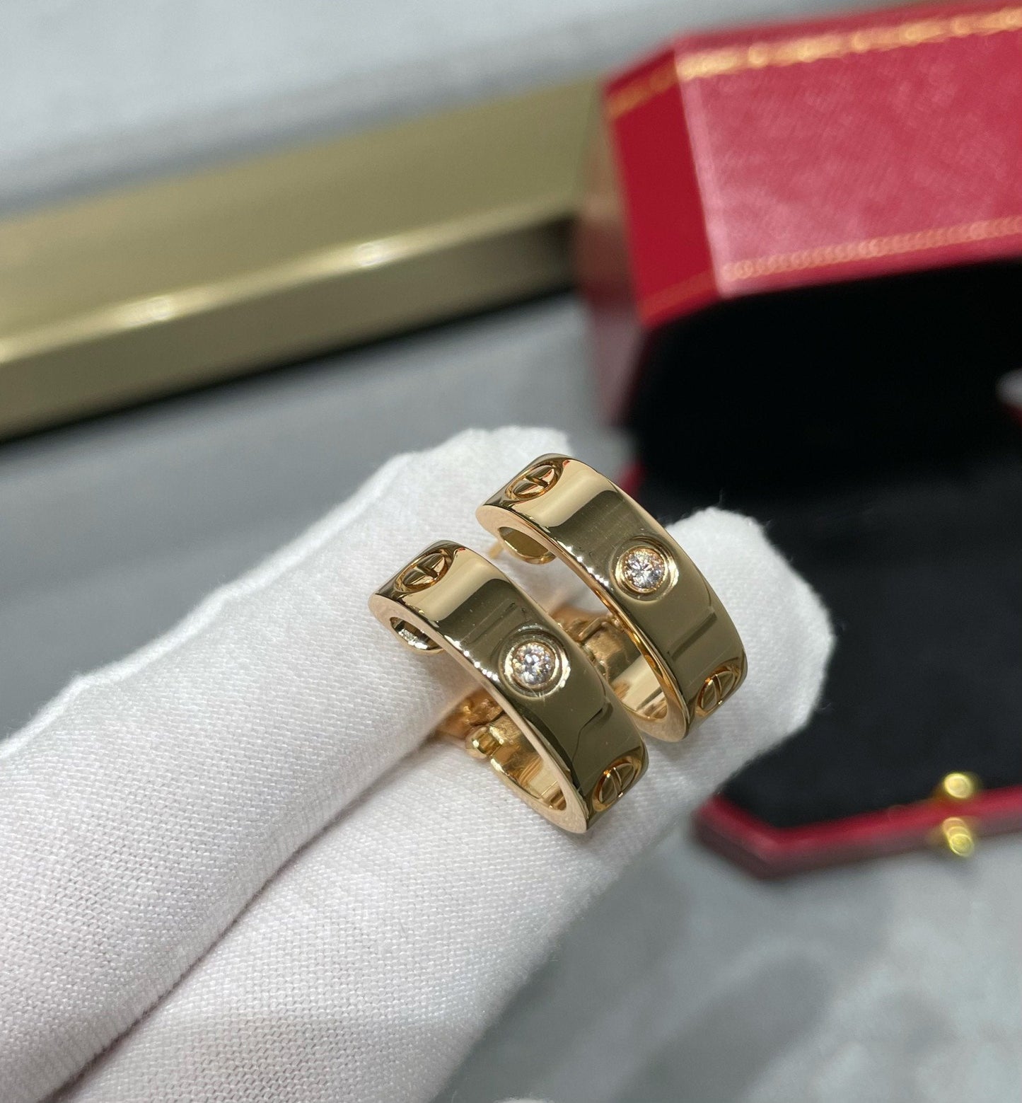 [OAK JURI]LOVE 5.5MM 1 DIAMOND EARRINGS