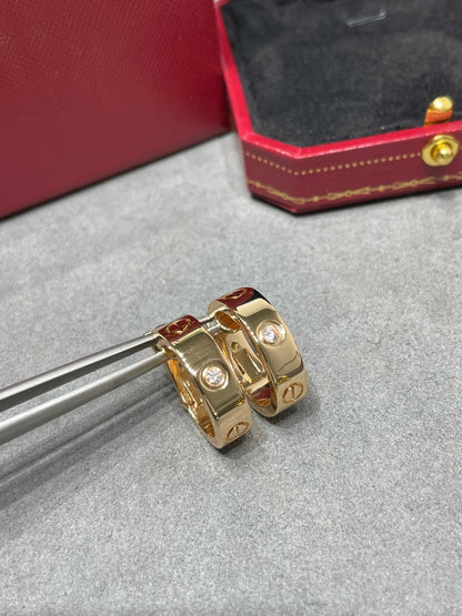 [OAK JURI]LOVE 5.5MM 1 DIAMOND EARRINGS
