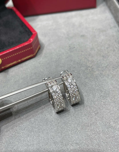 [OAK JURI]LOVE 5.5MM DIAMOND PAVED EARRINGS