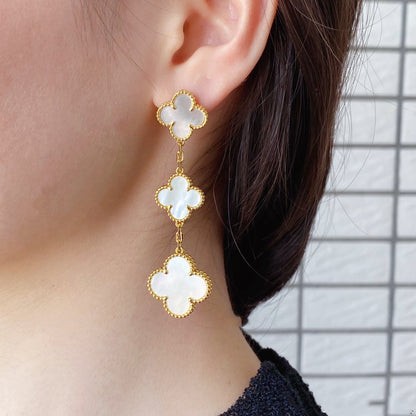 [OAK JURI]CLOVER MOP 3 MOTIFS GOLD EARRINGS