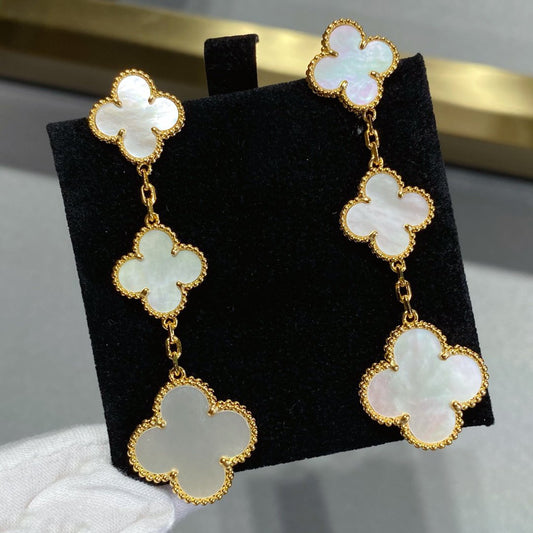 [OAK JURI]CLOVER MOP 3 MOTIFS GOLD EARRINGS