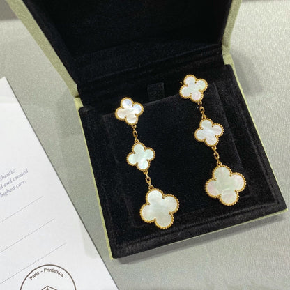 [OAK JURI]CLOVER MOP 3 MOTIFS GOLD EARRINGS