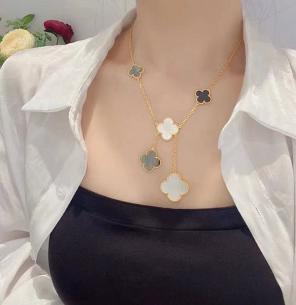 [OAK JURI]CLOVER 6 MOTIF MOP ONYX GOLD NECKLACE