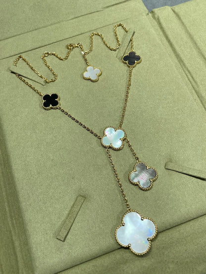 [OAK JURI]CLOVER 6 MOTIF MOP ONYX GOLD NECKLACE