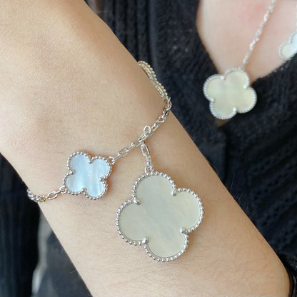 [OAK JURI]CLOVER 5 MOTIF WHITE MOP SILVER BRACELET