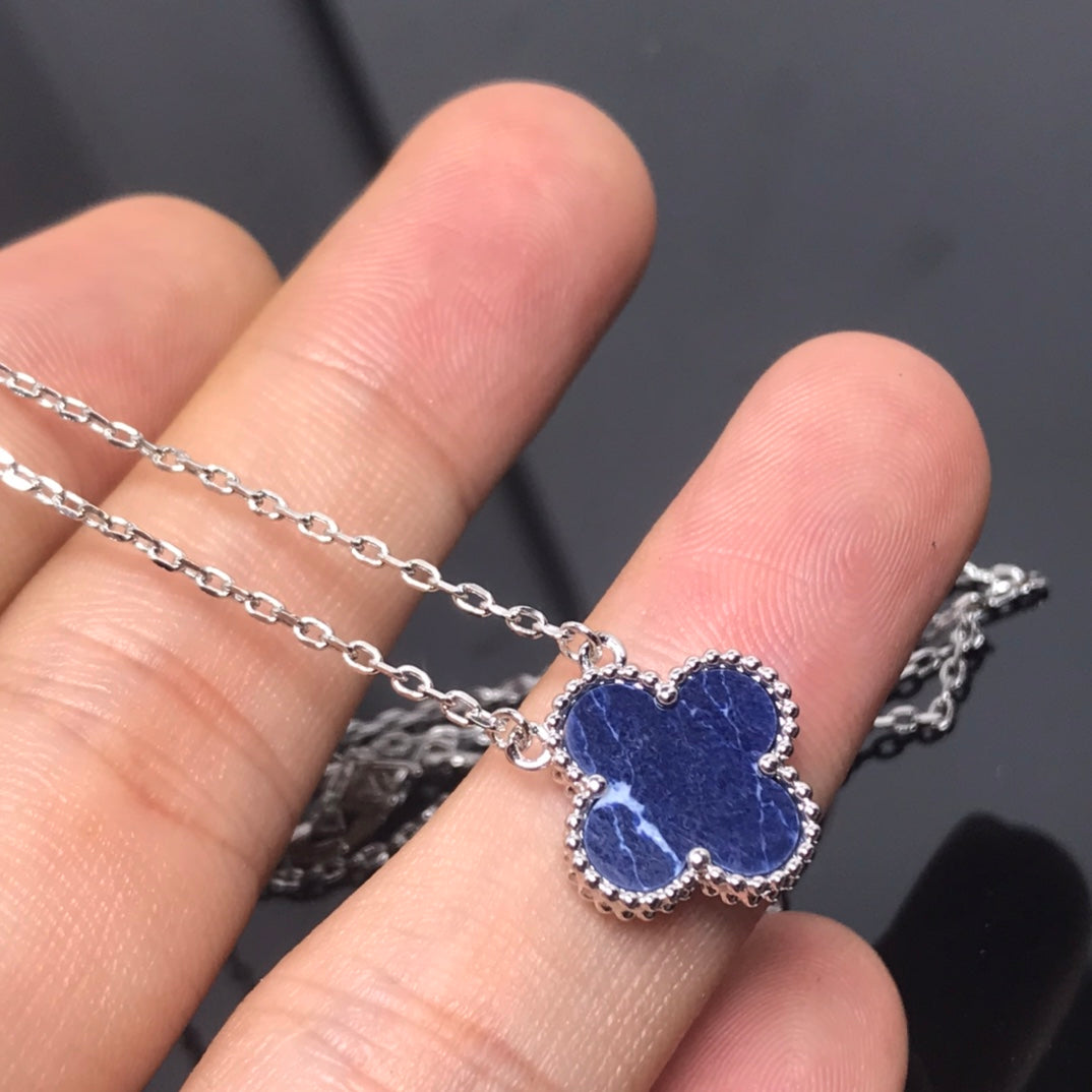 [OAK JURI]CLOVER PIETERSITE SILVER LONG NECKLACE