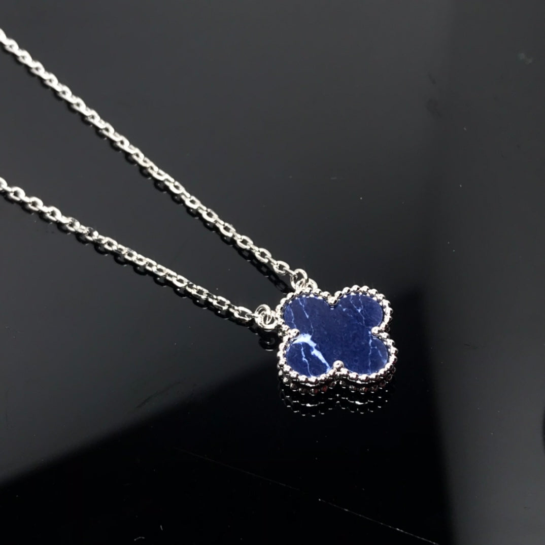 [OAK JURI]CLOVER PIETERSITE SILVER LONG NECKLACE