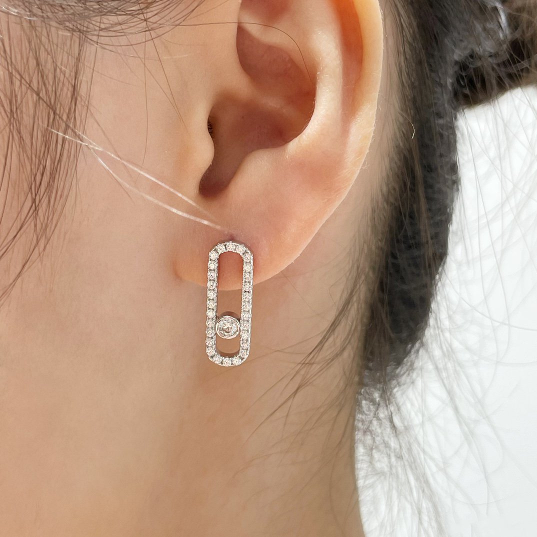 [OAK JURI]MOVE UNO STUD DIAMOND PAVED EARRINGS