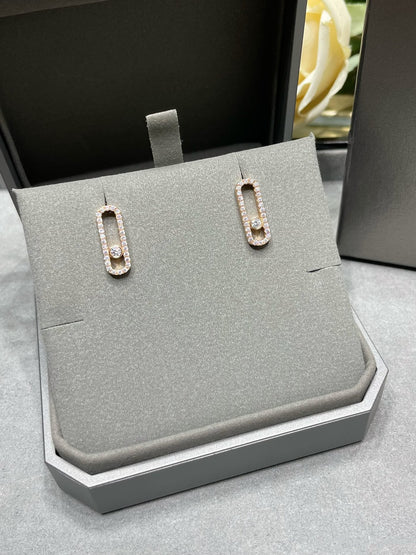 [OAK JURI]MOVE UNO STUD DIAMOND PAVED EARRINGS