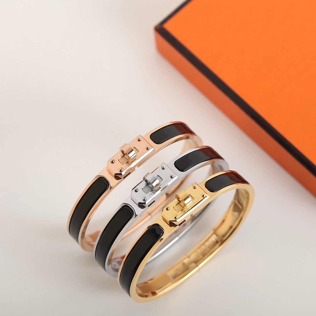 [OAK JURI]HM KELLY BLACK BRACELET