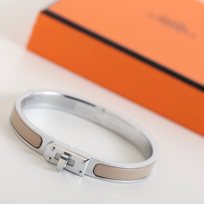 [OAK JURI]HM KELLY GREY BRACELET