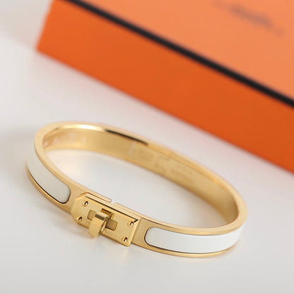 [OAK JURI]HM KELLY WHITE BRACELET