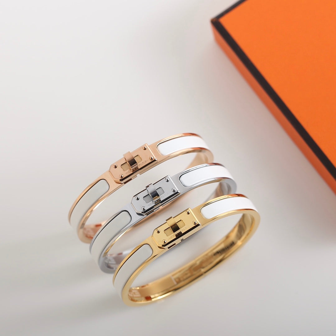 [OAK JURI]HM KELLY WHITE BRACELET