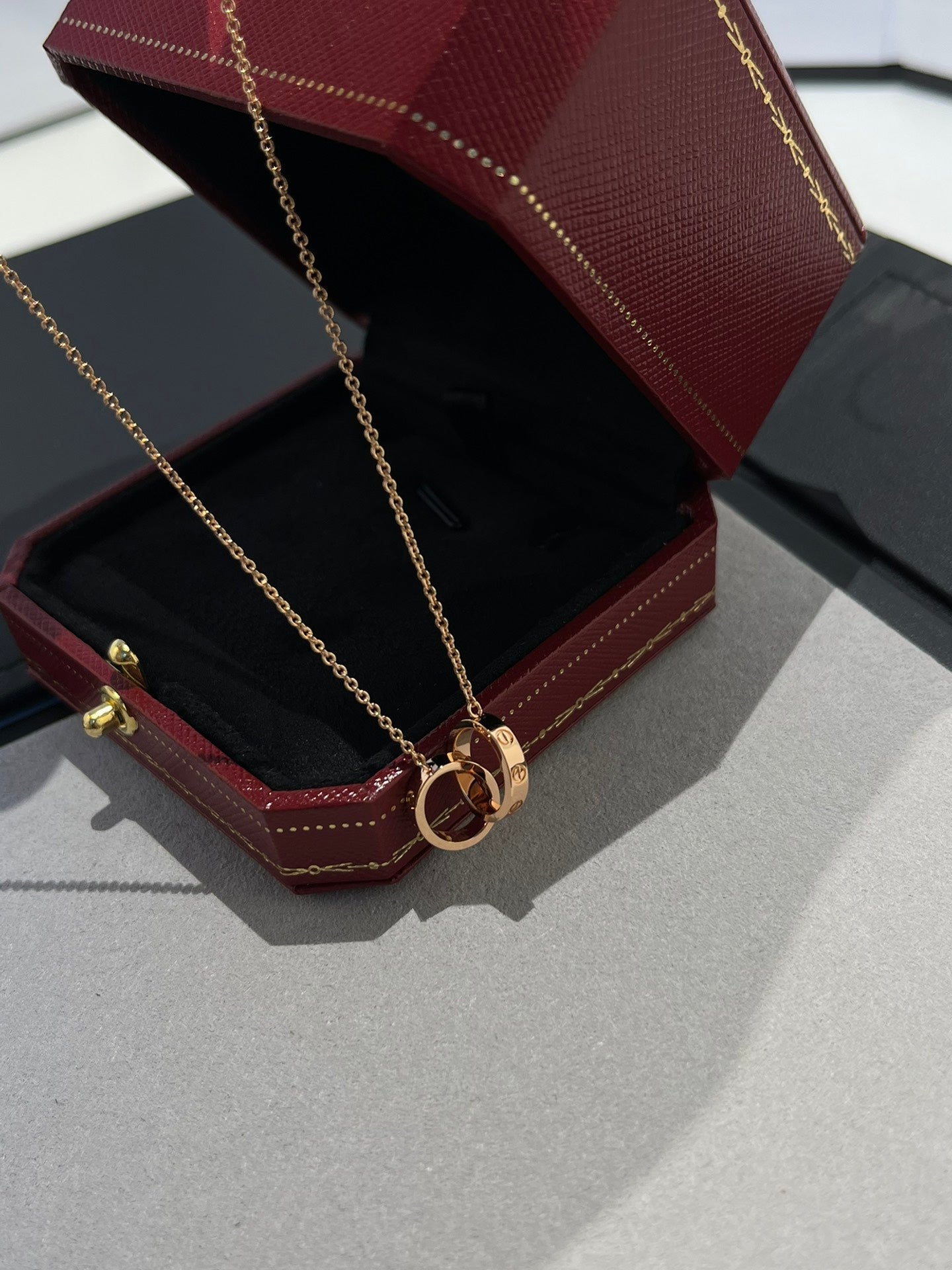 [OAK JURI]LOVE NECKLACE DOUBLE RING PINK GOLD