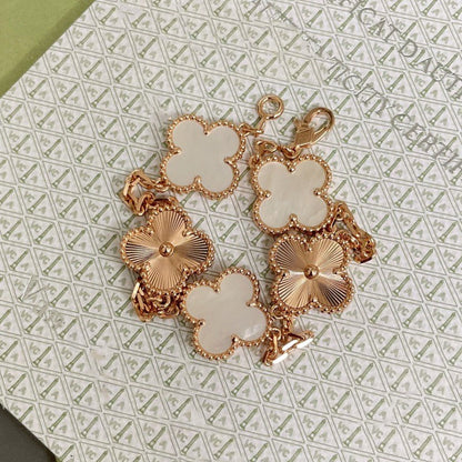 [OAK JURI]CLOVER BRACELET 5 MOTIF WHITE MOP PINK GOLD
