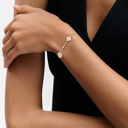 [OAK JURI]STAR AND SUN 4 MOTIF WHITE MOP PINK GOLD BRACELET