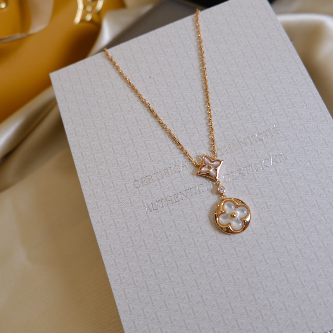 [OAK JURI]STAR AND SUN WHITE MOP 2 MOTIF PINK GOLD NECKLACE