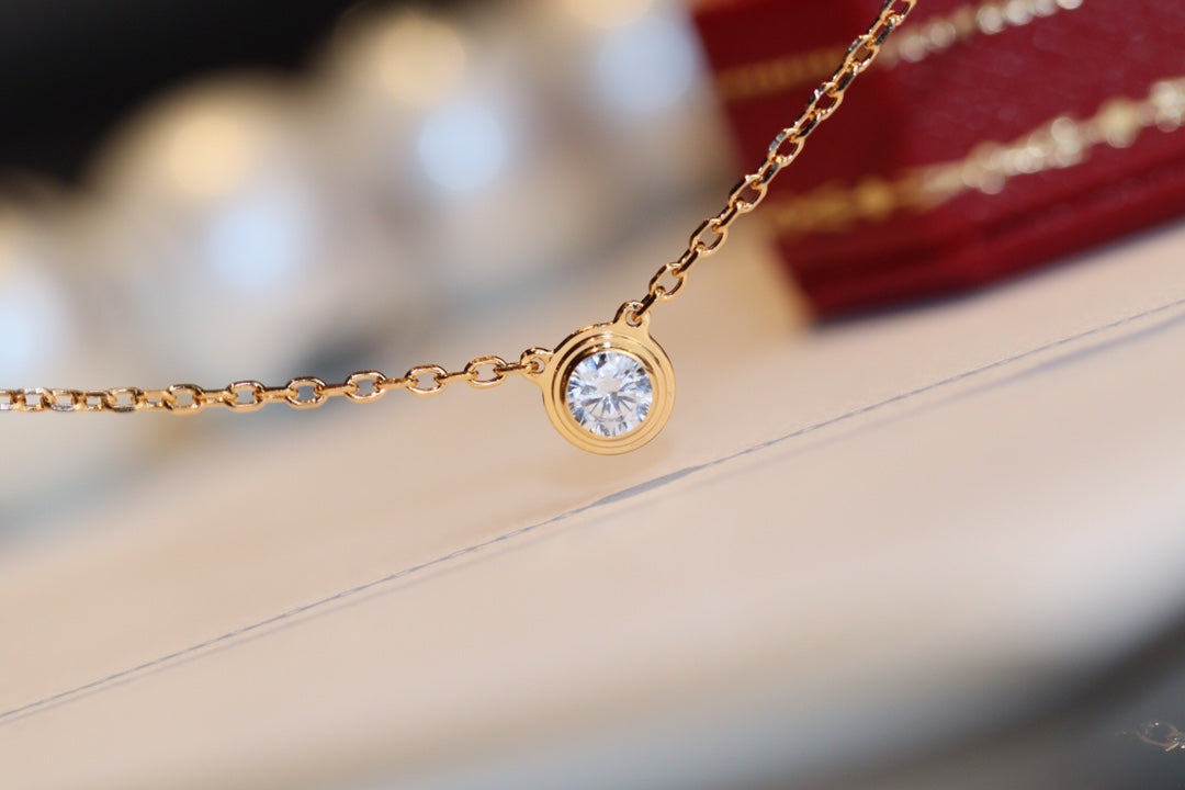 [OAK JURI]DAMOUR DIAMOND NECKLACE