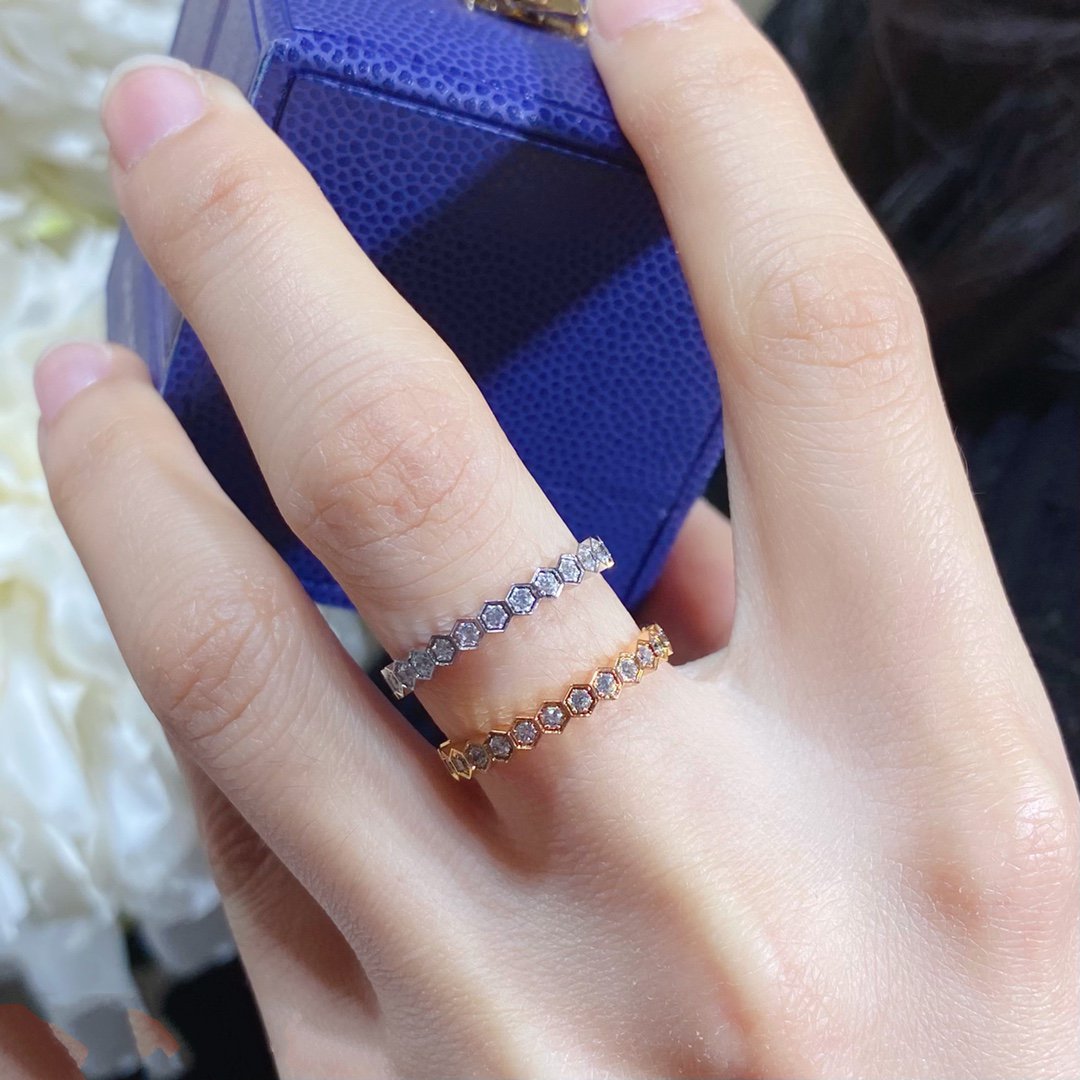 [OAK JURI]BEE LOVE DIAMOND PAVED SMALL RING