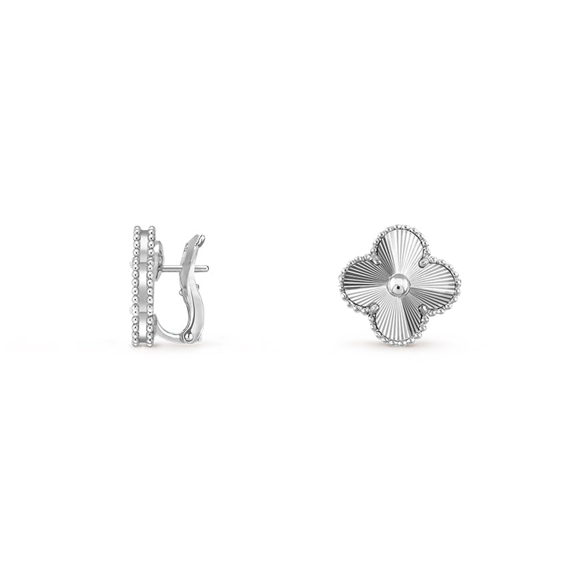 [OAK JURI]CLOVER SILVER 15MM MOP EARRINGS COLLECTION
